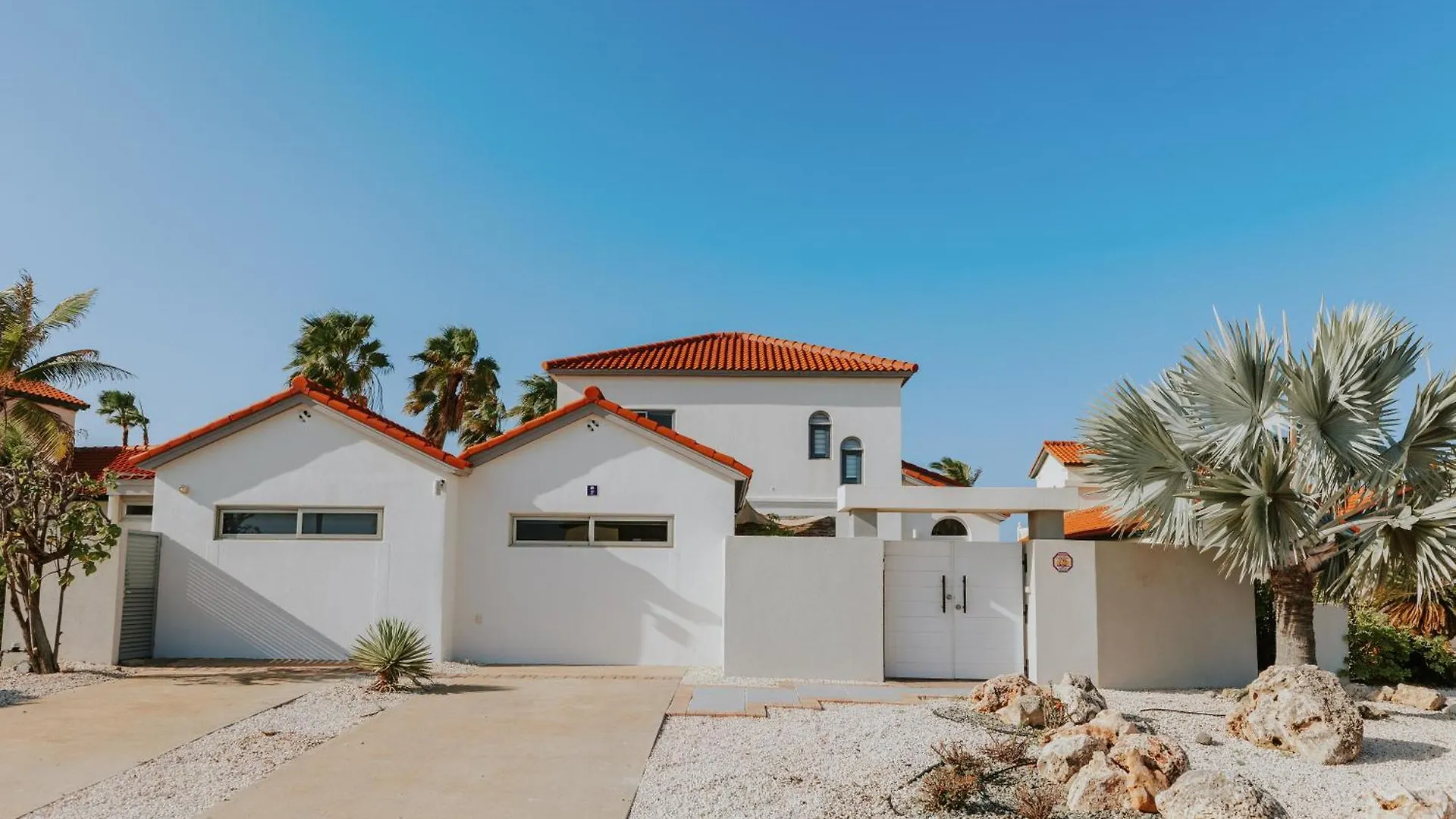 6 Bedroom Villa In Tierra Del Sol Golf Course Noord 0*,