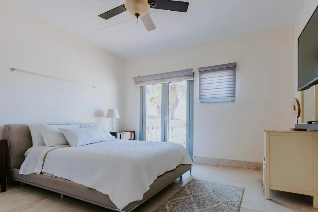6 Bedroom Villa In Tierra Del Sol Golf Course Noord